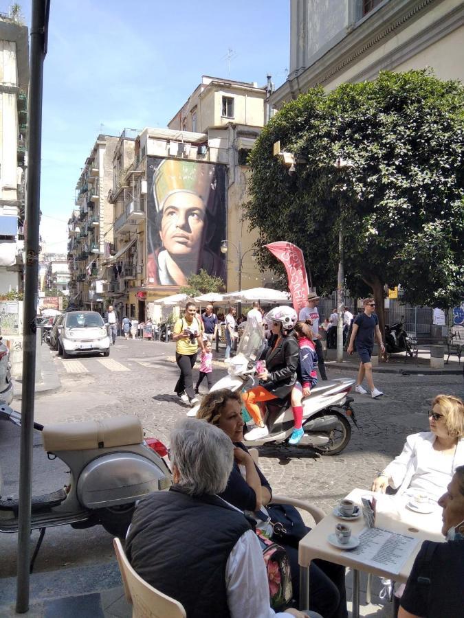 Jamila Apartment Napoli Eksteriør bilde